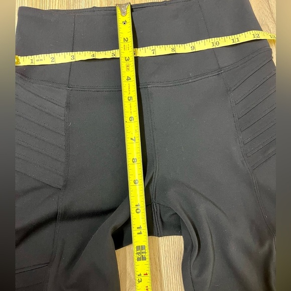 Athleta Delancey Moto Tight Sculptek Black‎ - Size XS - Picture 7 of 8